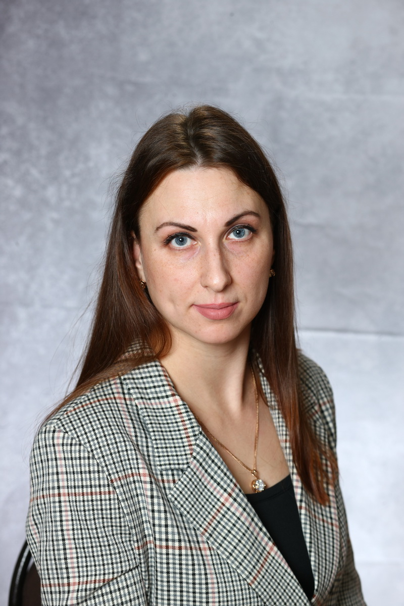 Учитель-логопед Константинова  Юлия  Виталиевна.
